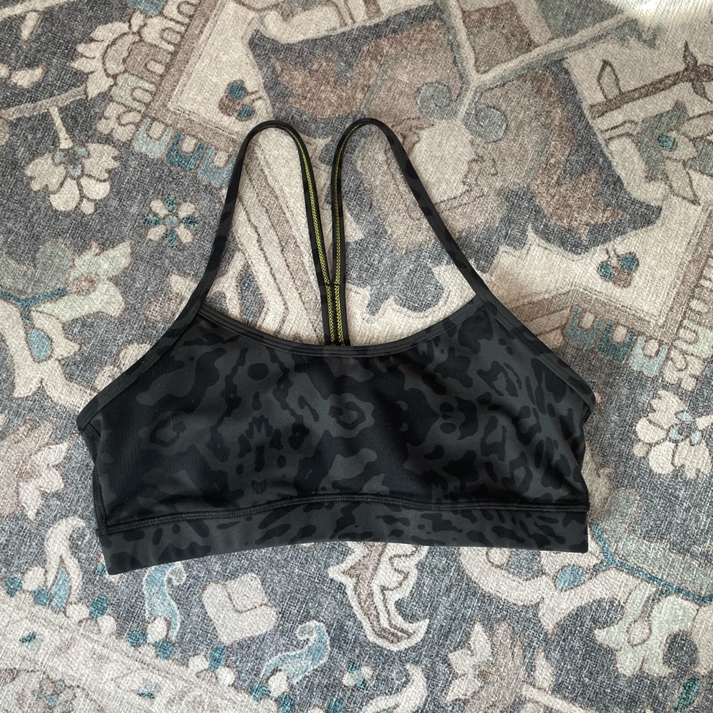 Lululemon Flow Y Sports Bra